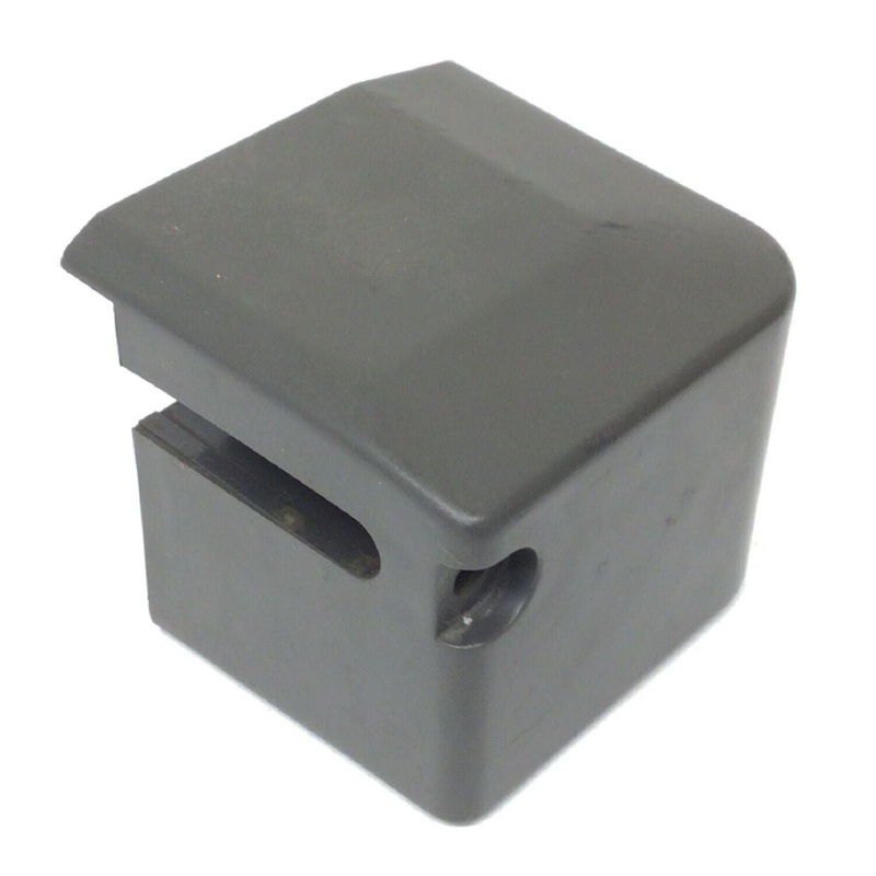 Weslo Treadmill Right Rear Roller End Cap 131279
